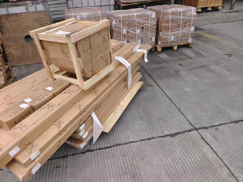 昆明到布爾津貨運公司